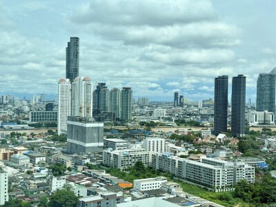ไฮฟ์ แอท สาทร / Hive at Sathorn-13