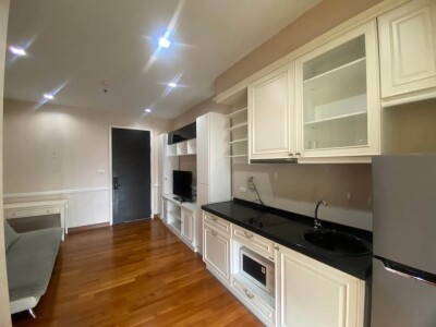 ไอวี่ สาทร 10 / Ivy Sathon 10-7