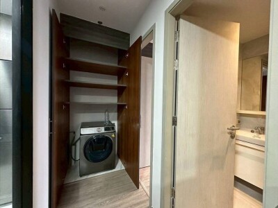 ริธึ่ม เอกมัย / RHYTHM Ekkamai