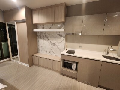 ไลฟ์ อโศก - พระราม 9 / Life Asoke - Rama 9