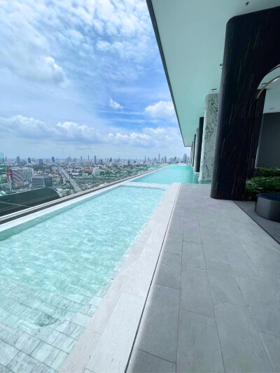 ไลฟ์ พระราม 4 - อโศก / Life Rama 4 - Asoke