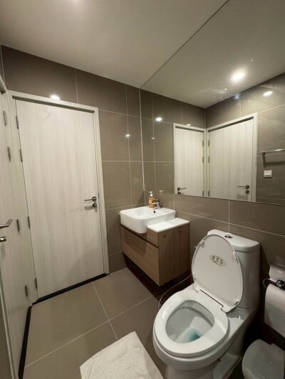 โนเบิล รีวอลฟ์ รัชดา 2 / Noble Revolve Ratchada 2-8