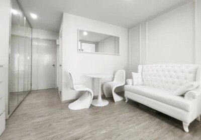 ไรย์ หัวหมาก 1 / RYE Huamak 1-2