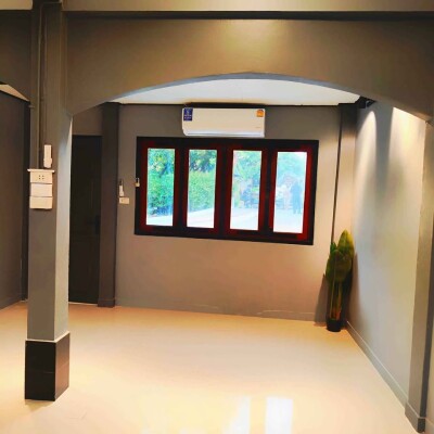 อัพเดทล่าสุด 11/10/2568 : 🏡✨ ขาย / ให้เช่าบ้าน รีโนเวทใหม่ ทำเลทอง ติดถนน ใกล้รถไฟฟ้า 2 สาย ✨🏡