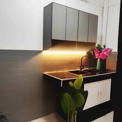 อัพเดทล่าสุด 11/10/2568 : 🏡✨ ขาย / ให้เช่าบ้าน รีโนเวทใหม่ ทำเลทอง ติดถนน ใกล้รถไฟฟ้า 2 สาย ✨🏡