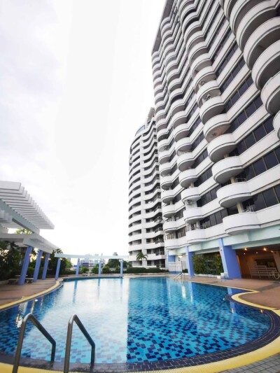 รอยัล ไนน์ เรสซิเดนท์ / Royal Nine Residence