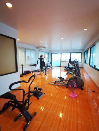 รอยัล ไนน์ เรสซิเดนท์ / Royal Nine Residence