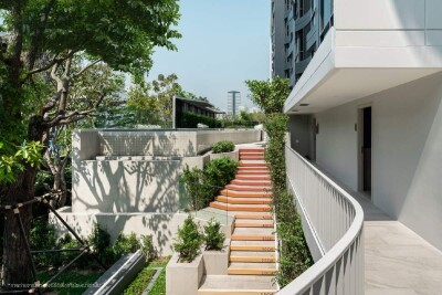 บลู สุขุมวิท 105 / Blue Sukhumvit 105