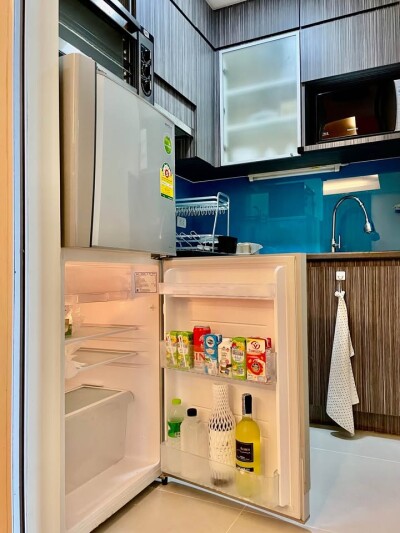 ทรู ทองหล่อ / Thru Thonglor