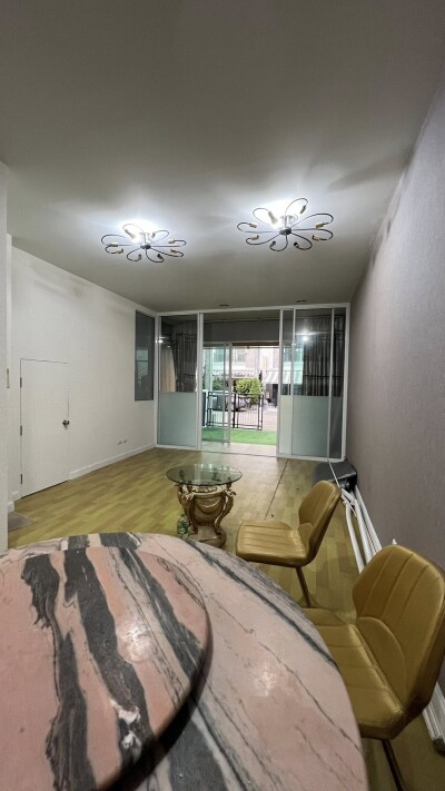 บ้านกลางเมือง ศรีนครินทร์ - อ่อนนุช