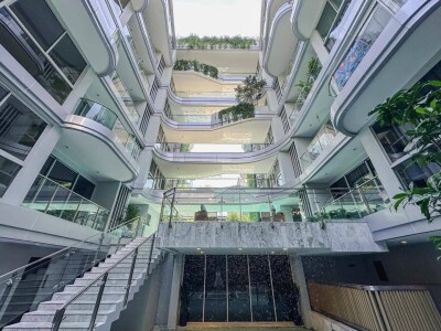 คิว ประสานมิตร / Q Prasarnmit