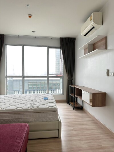 เดอะ โฮเทล เซอร์วิส / The Hotel Serviced