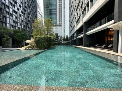 โนเบิล เพลินจิต / Noble Ploenchit