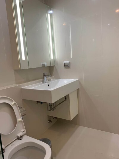 คิว เฮ้าส์ สุขุมวิท 79 / Q House Sukhumvit 79