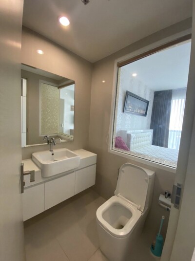 เดอะ โฮเทล เซอร์วิส / The Hotel Serviced