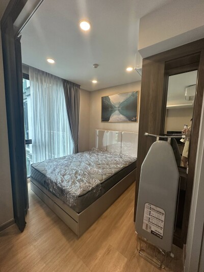 ลอยด์ ศูนย์วิจัย - ทองหล่อ / LLOYD Soonvijai - Thonglor