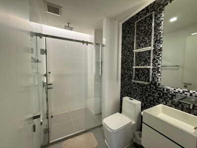 เดอะ รูม สุขุมวิท 69 / The Room Sukhumvit 69