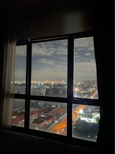 ไนท์บริดจ์ สกายริเวอร์ โอเชียน / Knightsbridge Sky River Ocean