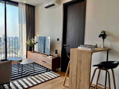 โนเบิล อราวน์ อารีย์ / Noble Around Ari-4