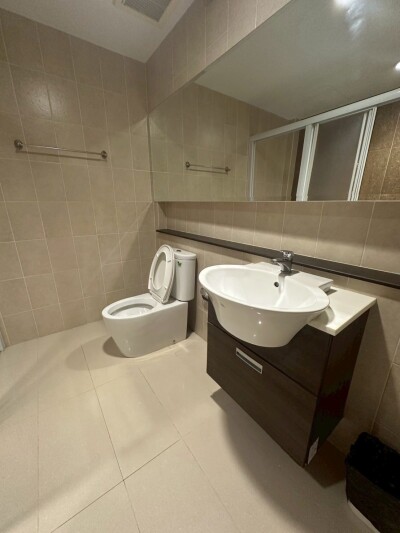 บ้านกลางเมือง เอสเซ้นส์ สาทร-ตากสิน 2-18