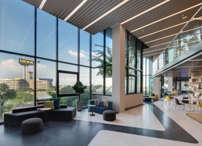 เอ สเปซ เมกา / A space Mega-12