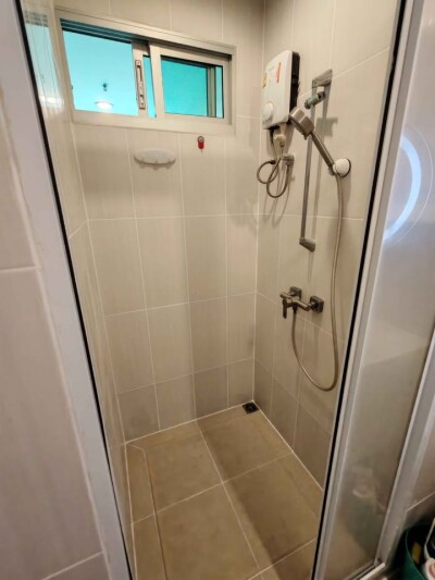 ไลฟ์ แอด ลาดพร้าว 18 / Life @ Ladprao 18-12