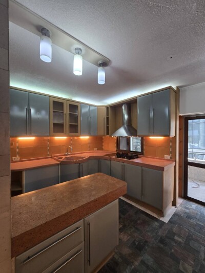 สิทธาคาร คอนโดมิเนียม / Sithakarn Condominium