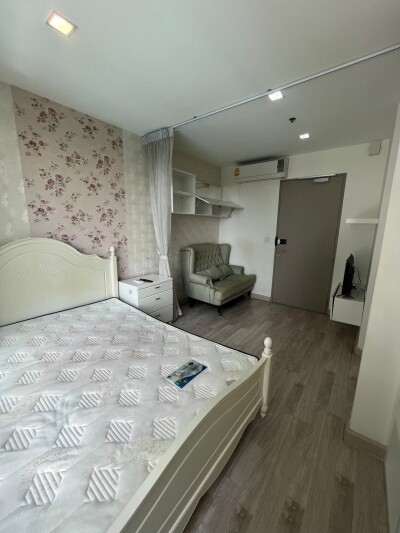 ไอดิโอ โมบิ สุขุมวิท (Ideo Mobi Sukhumvit) ติด BTS อ่อนนุช วิว: สระว่ายน้ำ ประเภทห้อง: สตูดิโอ ห้องน้ำ: 1 ห้อง (มีฝักบัว-4