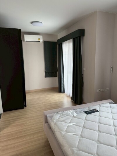 ปล่อยเช่า หมู่บ้านเดอะวิลเลจ บางนา-5