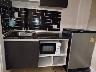 ให้เช่า: เลสโต คอนโด สุขุมวิท 113 ห้องสตูดิโอ (Studio) 27 ตารางเมตร ชั้น 1 ห้องครัวปิดแยก ใกล้ BTS สำโรง