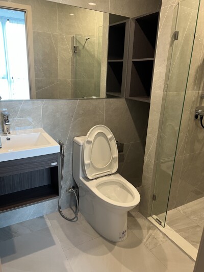 โนเบิล นิว ดิสทริค อาร์ไนน์ / Noble Nue District R9-7