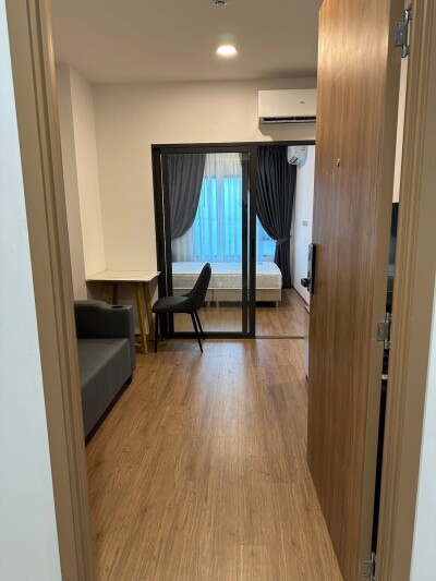 ให้เช่า คอนโด เดอะ ลิฟวิ่น รามคำแหง / The Livin Ramkhamhaeng ใกล้ลำสาลี 1 ห้องนอน, 1 ห้องน้ำ ขนาด 27.57 ตร.ม. ชั้น 10-2