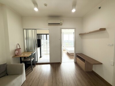 คอนโด ยูดีไลท์ แอทหัวหมาก สเตชั่น 1 ห้องนอน, 1 ห้องนั่งเล่น, และมีส่วนครัวแยกกั้น ขนาด 30 ตร.ม. ชั้น 15-5