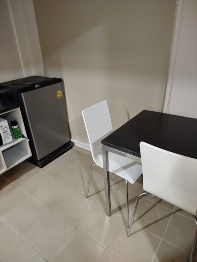 ให้เช่า: เลสโต คอนโด สุขุมวิท 113 ห้องสตูดิโอ (Studio) 27 ตารางเมตร ชั้น 1 ห้องครัวปิดแยก ใกล้ BTS สำโรง