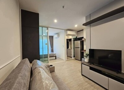 ให้เช่าห้อง รีเจ้นท์ โฮม บางนา / (Regent Home Bangna) 1 ห้องนอน, 1 ห้องน้ำ ตึก B ชั้น 15  ขนาด 28 ตรม.-2