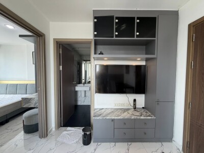 ขายห้องชุดพร้อมผู้เช่าที่โครงการ เดอะ เบส สุขุมวิท 77 / The Base Sukhumvit 77 1 ห้องนอน, 1 ห้องน้ำ 31 ตร.ม. ชั้น 38-3