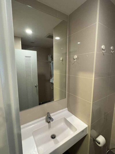 เอ สเปซ เมกา / A space Mega