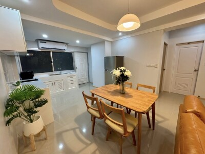 สยาม คอนโดมิเนียม / Siam Condominium