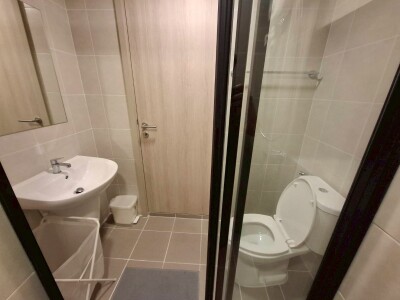 ดีคอนโด แอร์ ลาดกระบัง / d condo air Ladkrabang