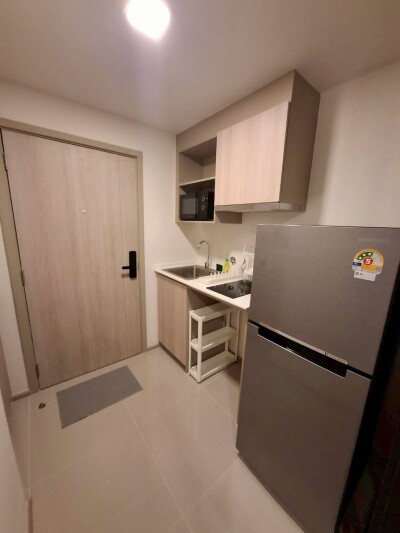 ดีคอนโด แอร์ ลาดกระบัง / d condo air Ladkrabang