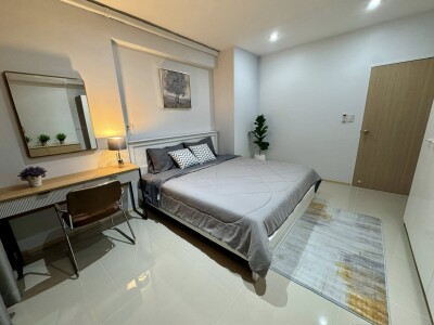 สยาม คอนโดมิเนียม / Siam Condominium