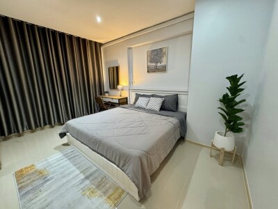 สยาม คอนโดมิเนียม / Siam Condominium