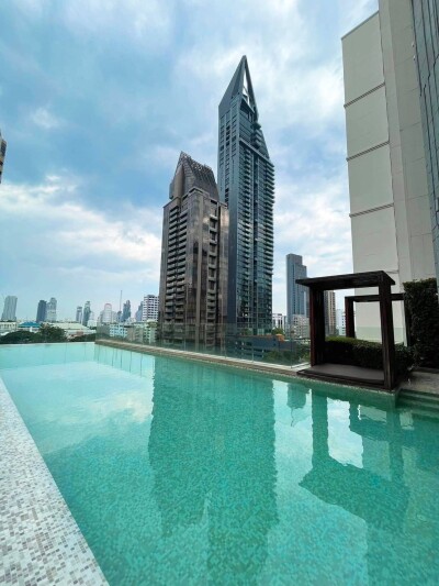 สิริ เรสซิเด้นซ์ สุขุมวิท 24 / Siri Residence Sukhumvit 24