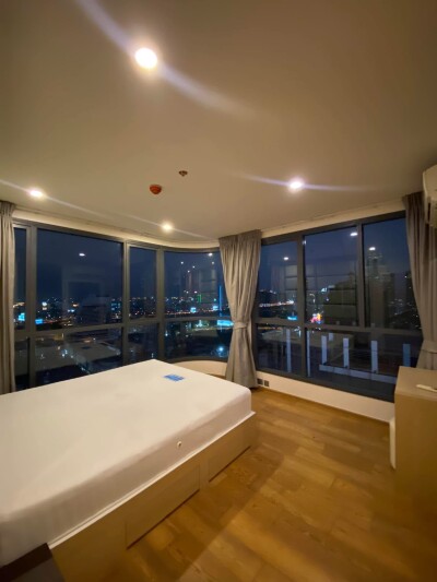 คิว ชิดลม - เพชรบุรี / Q Chidlom - Phetchaburi-3