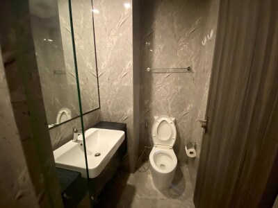 แอชตัน อโศก / Ashton Asoke