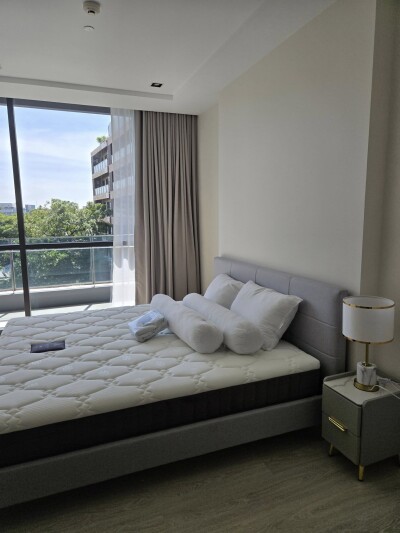 เดอะ รูม สุขุมวิท 38 / The Room Sukhumvit 38