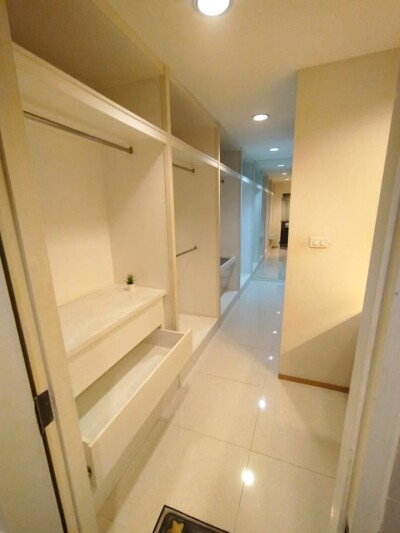 เดอะ วอเตอร์ฟอร์ด ไดมอนด์ สุขุมวิท 30/1 / The Waterford Diamond Sukhumvit 30/1-8