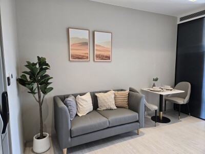 เดอะ รูม สุขุมวิท 38 / The Room Sukhumvit 38