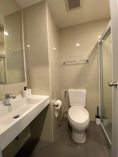 เอ สเปซ เมกา / A space Mega-6