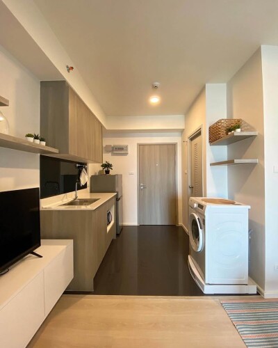 เอ สเปซ เมกา / A space Mega-5